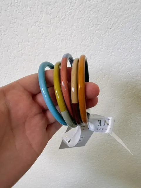Color Block Hand Carved 5 Piece Bangle Set