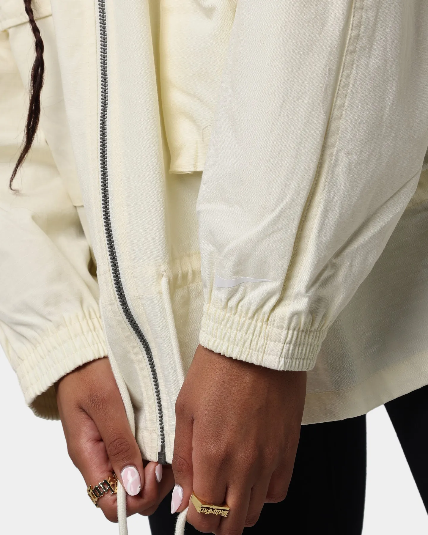 Nike Women's Nike Sportswear Icon Clash Jacket Coconut Milk/White